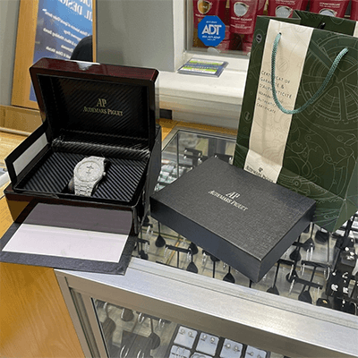 Mor's Fine Jewelry 1
